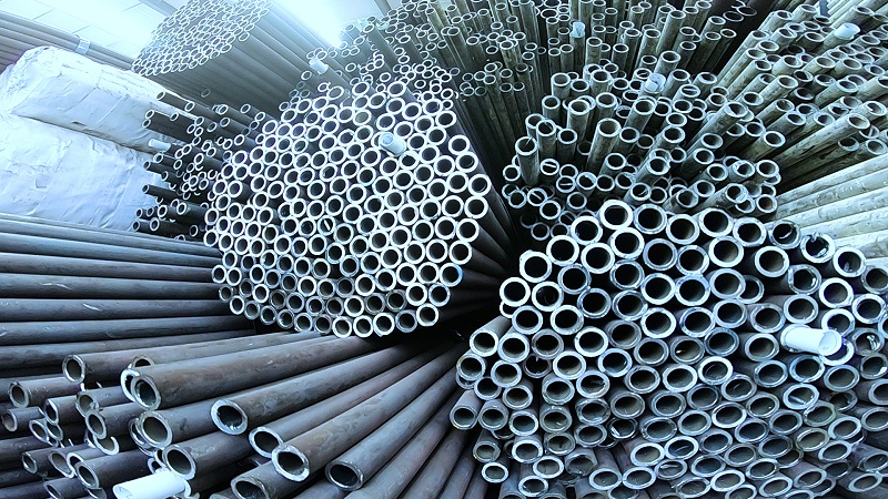 影响无缝钢管价格的因素有哪些？2025年市场行情分析