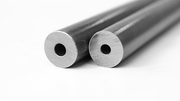 精准选型不踩坑，小口径无缝钢管的选择要点与实用用途