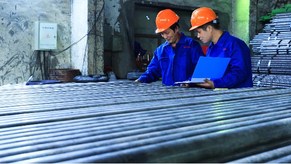 无缝钢管直线度的影响因素及质量控制策略